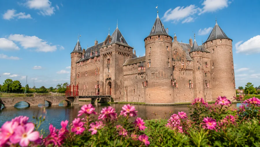 Muiderslot Castle Address, Map & Parking